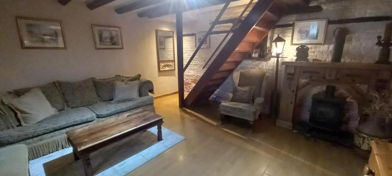 Plumpton Barn Βίλα Άσφορντ Εξωτερικό φωτογραφία